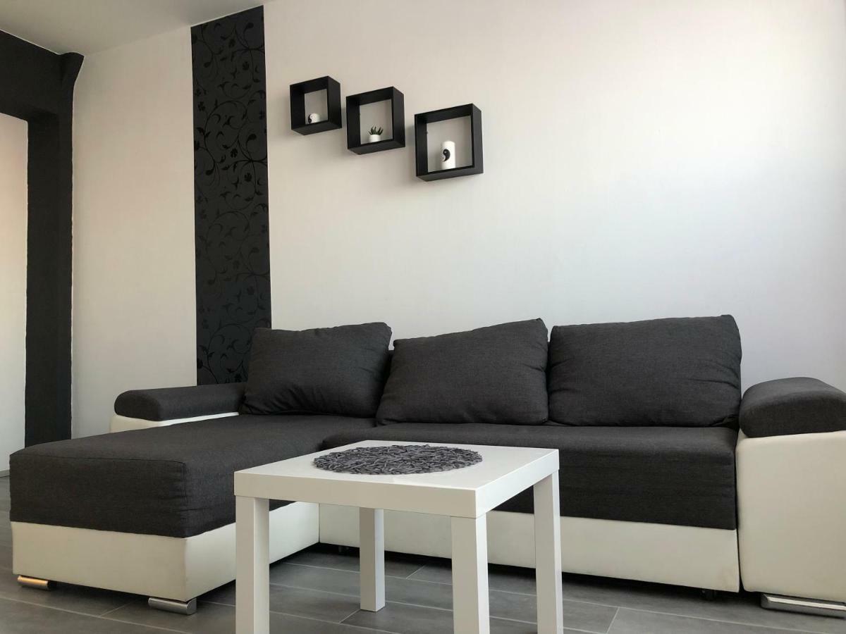 Dave Apartman Σέγκεντ Εξωτερικό φωτογραφία
