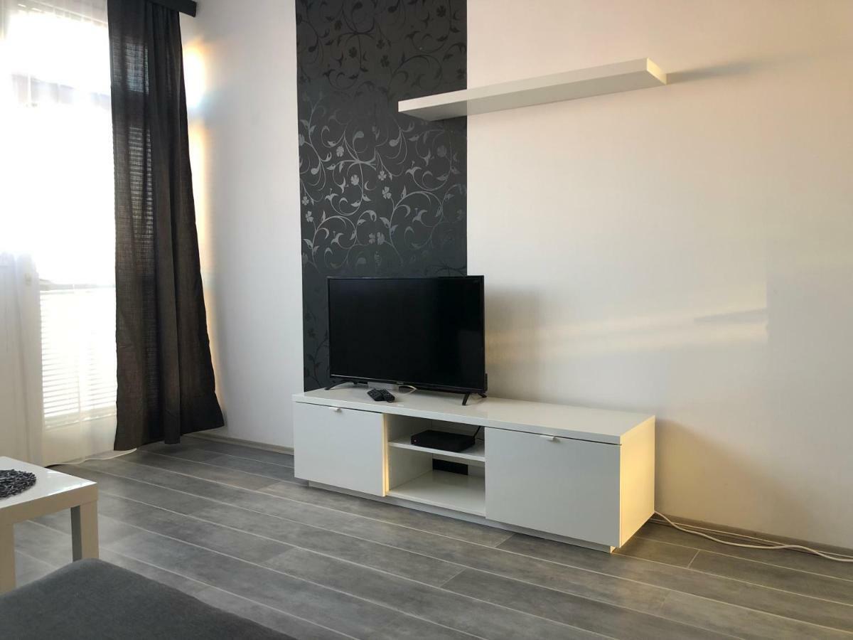 Dave Apartman Σέγκεντ Εξωτερικό φωτογραφία